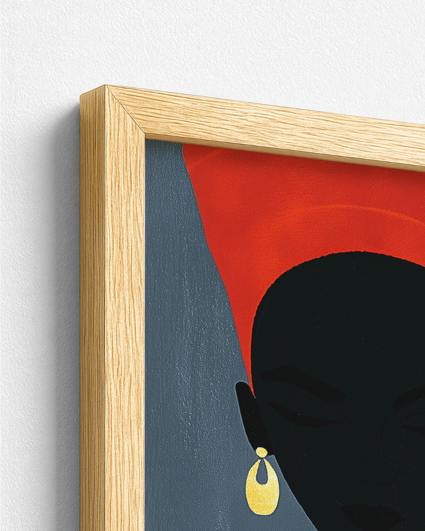 Confidantes - Wood Frame Detail